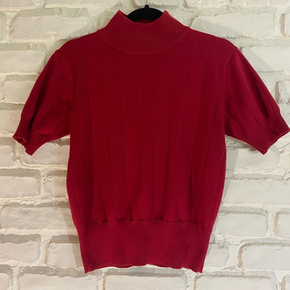 Mock-neck Short Sleeve Sweater